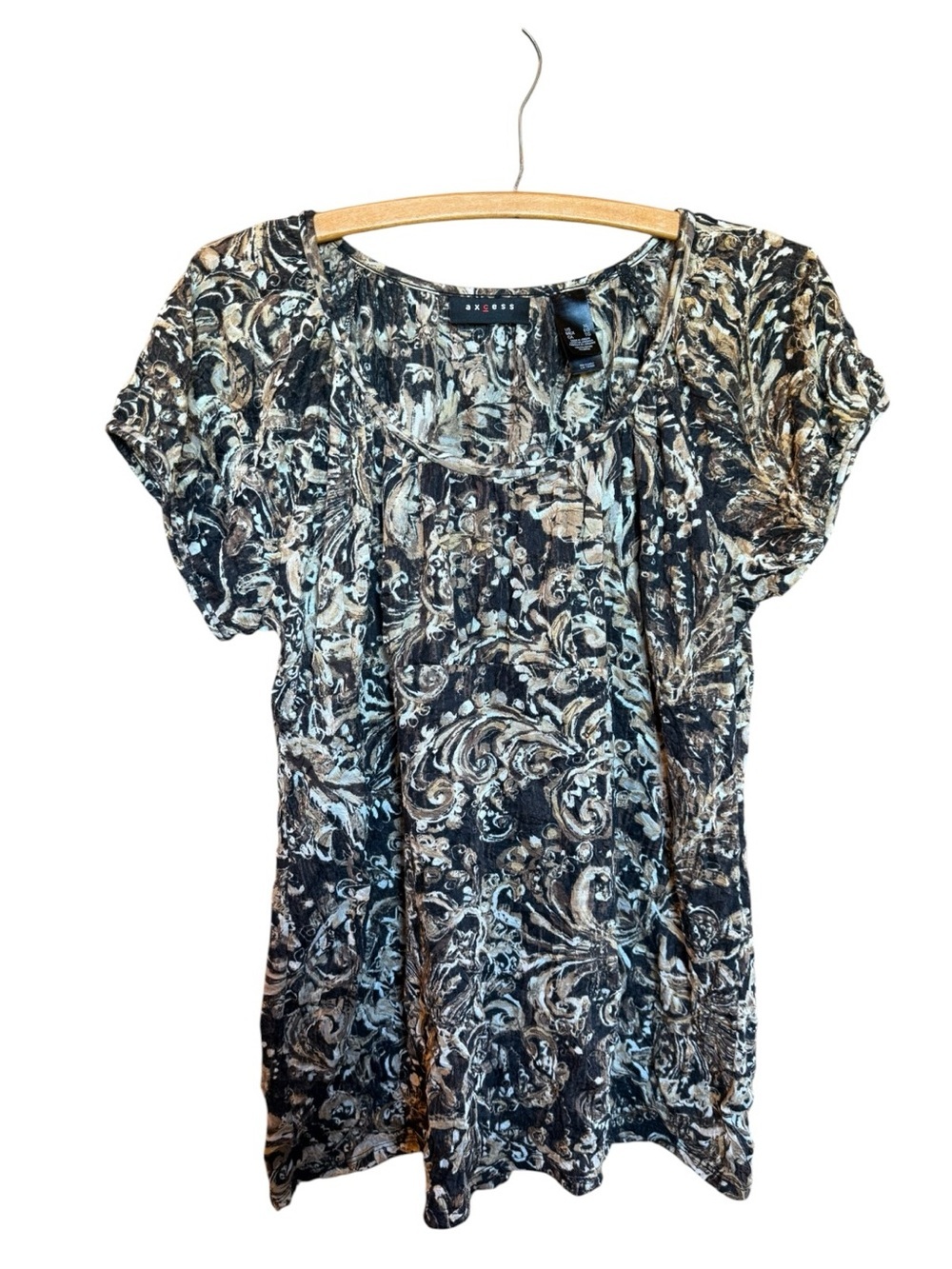Axcess Black and Cream Scroll-Print Short Sleeve Tee